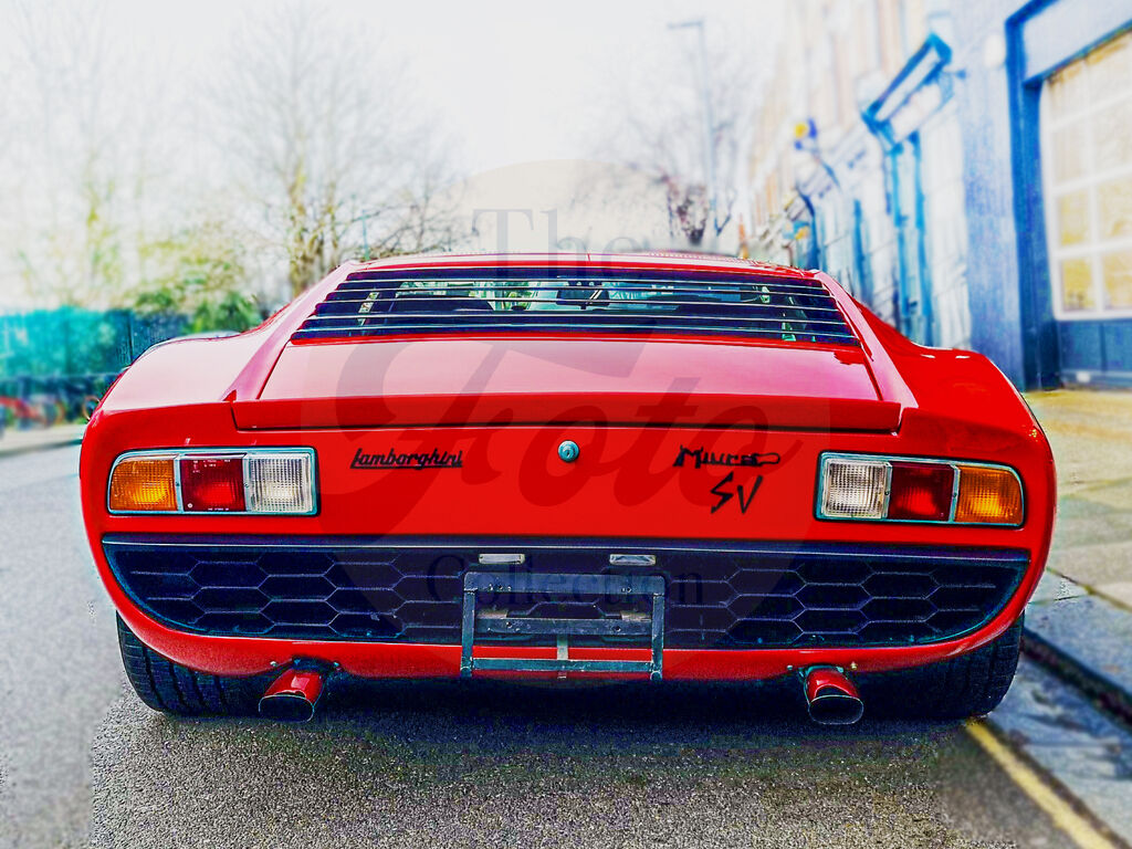 Lamborghini Miura SV